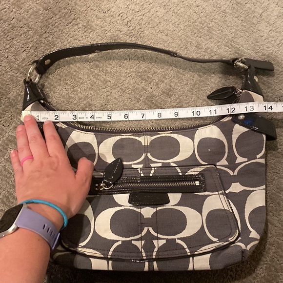 13291 Coach Penelope Shantung Signature bag - Picture 9 of 12